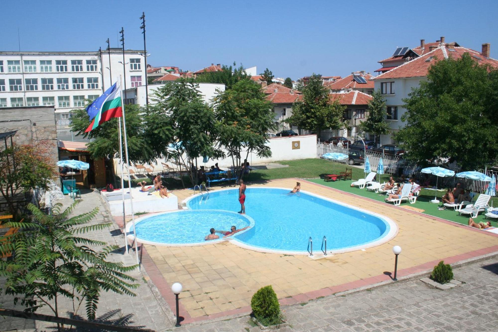 Хотел Централ Sosopol Exterior foto